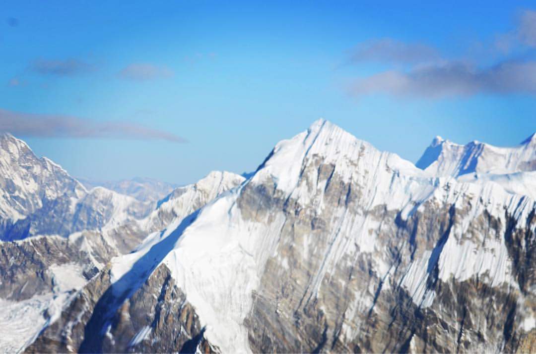 Everest mountain.jpg